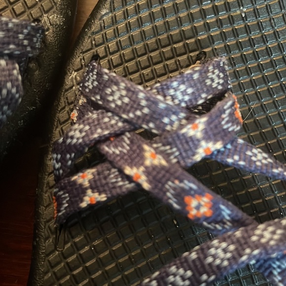 Chacos - Picture 2 of 4